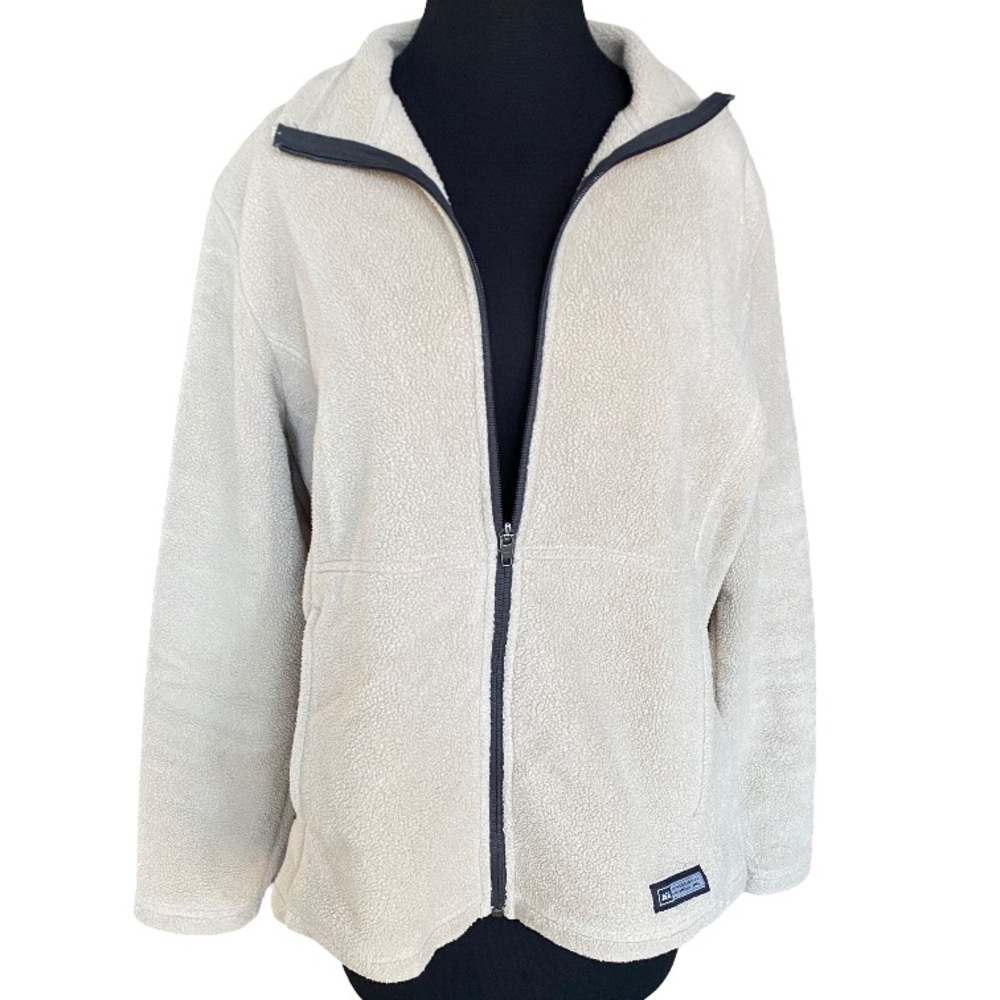 REI women’s cream full zip-up fleece jacket with pockets and collar size XL